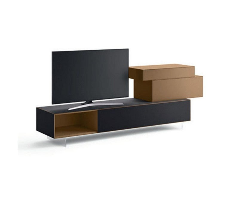 Composition TV Domino